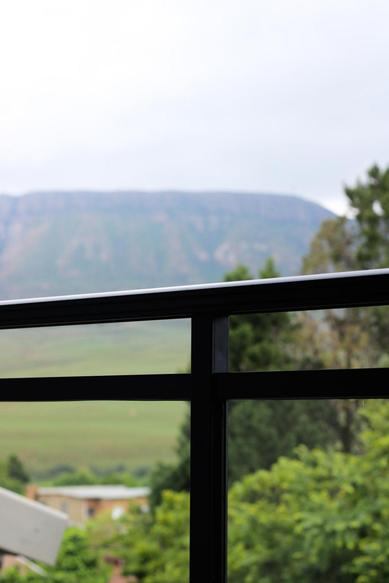 Bed and Breakfast The Raz à Harrismith Extérieur photo